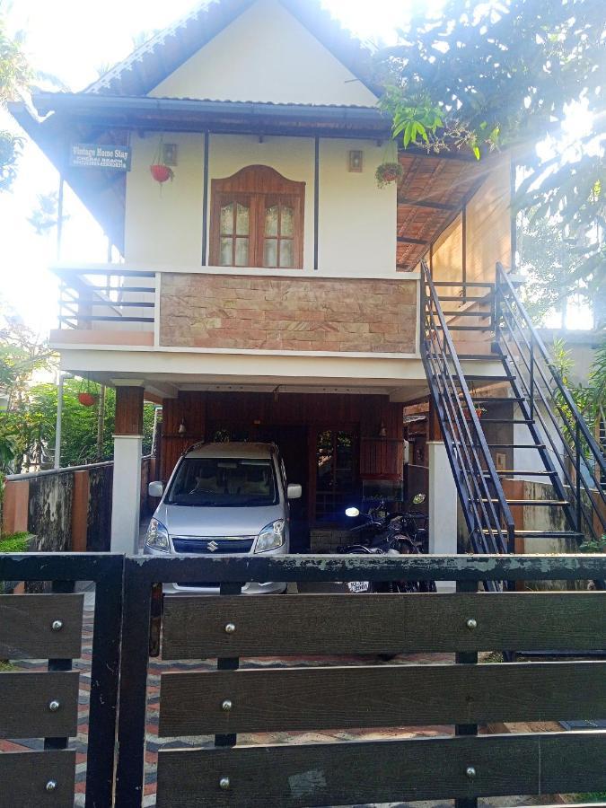 Vintage Inn Homestay Cherai Beach Dış mekan fotoğraf