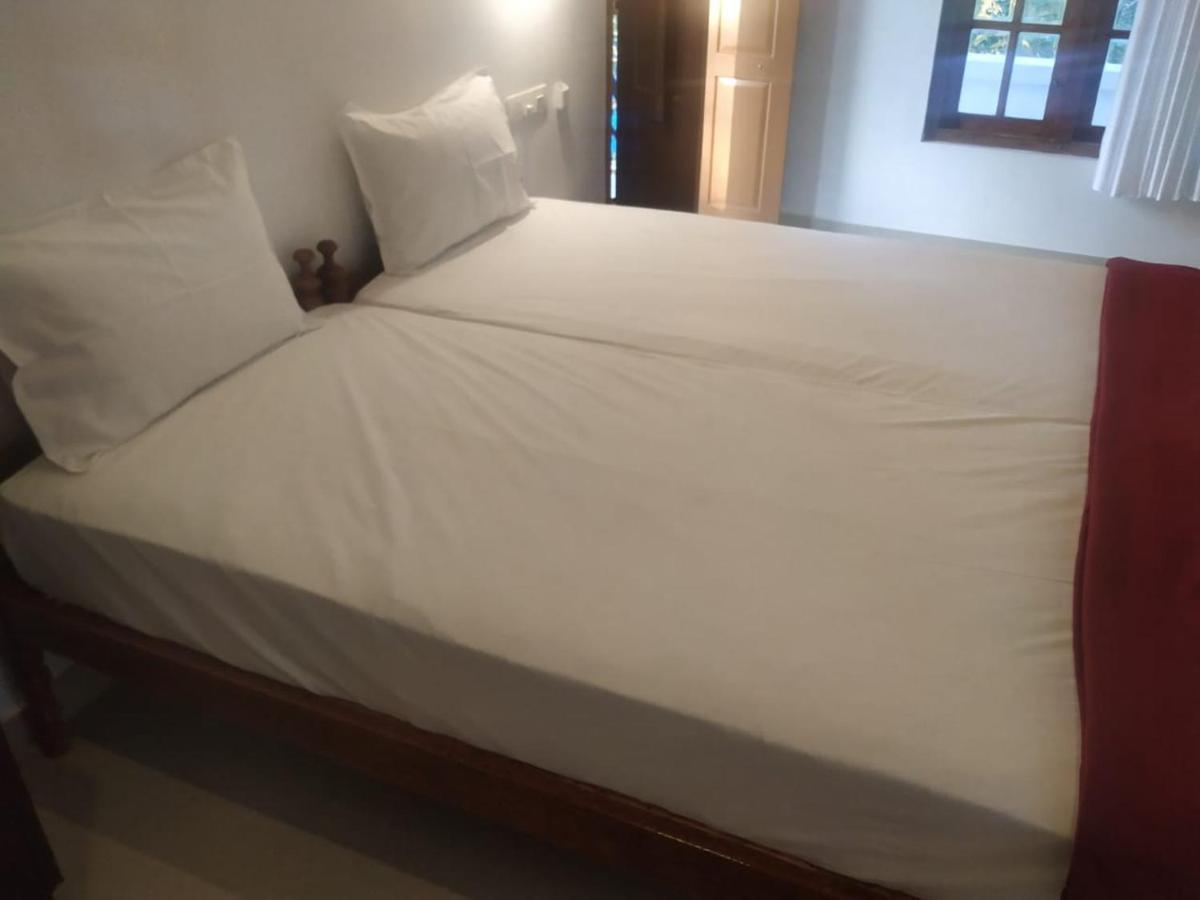 Vintage Inn Homestay Cherai Beach Dış mekan fotoğraf